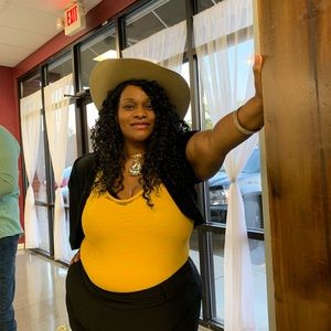 Meet your Posher, Lakeitha